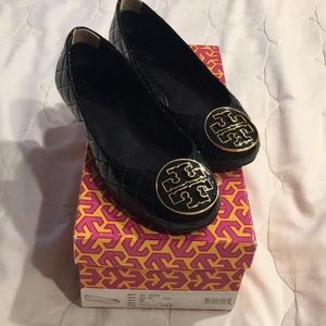 Tory Burch Quinn flats